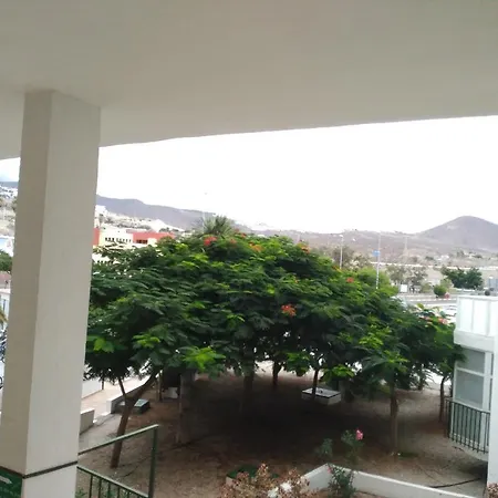 The Balconies Apartament *